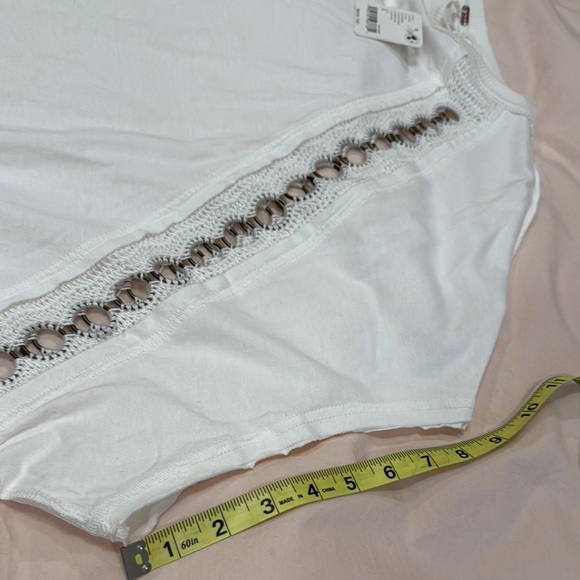 Free People White Cut Out Relaxed Blouse - Picture 7 of 13
